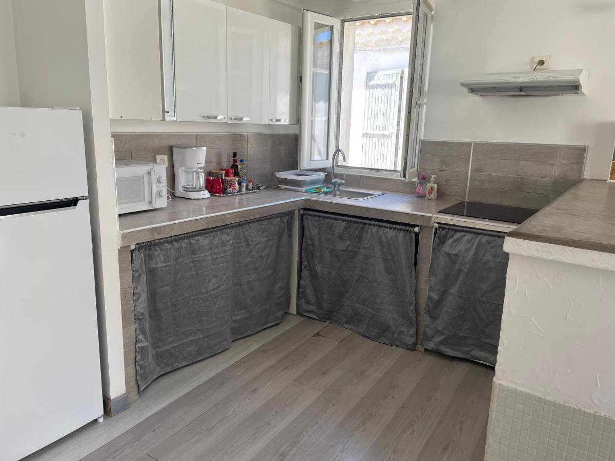Appartement Des Penitents Saintes-Maries-de-la-Mer Bagian luar foto